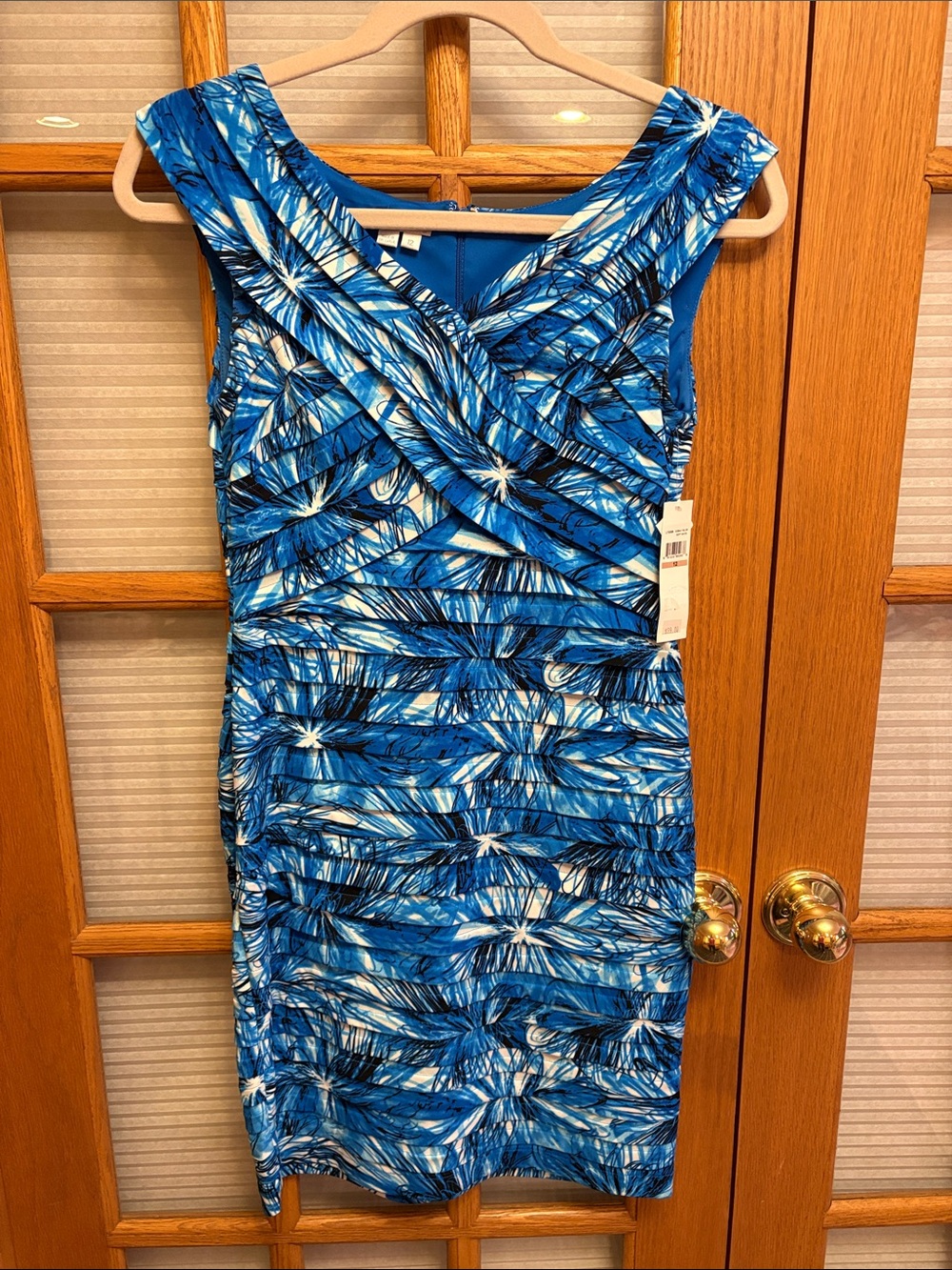 NWT London Times Blue & White Floral Pleated Midi Dress